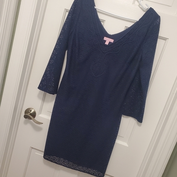 Lilly Pulitzer Navy Alden Tunic Dress Embroidered Neckline V-Neck Medium - Picture 7 of 12